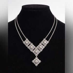 Vintage Sarah Coventry Silver Tone Filigree Drop Necklace